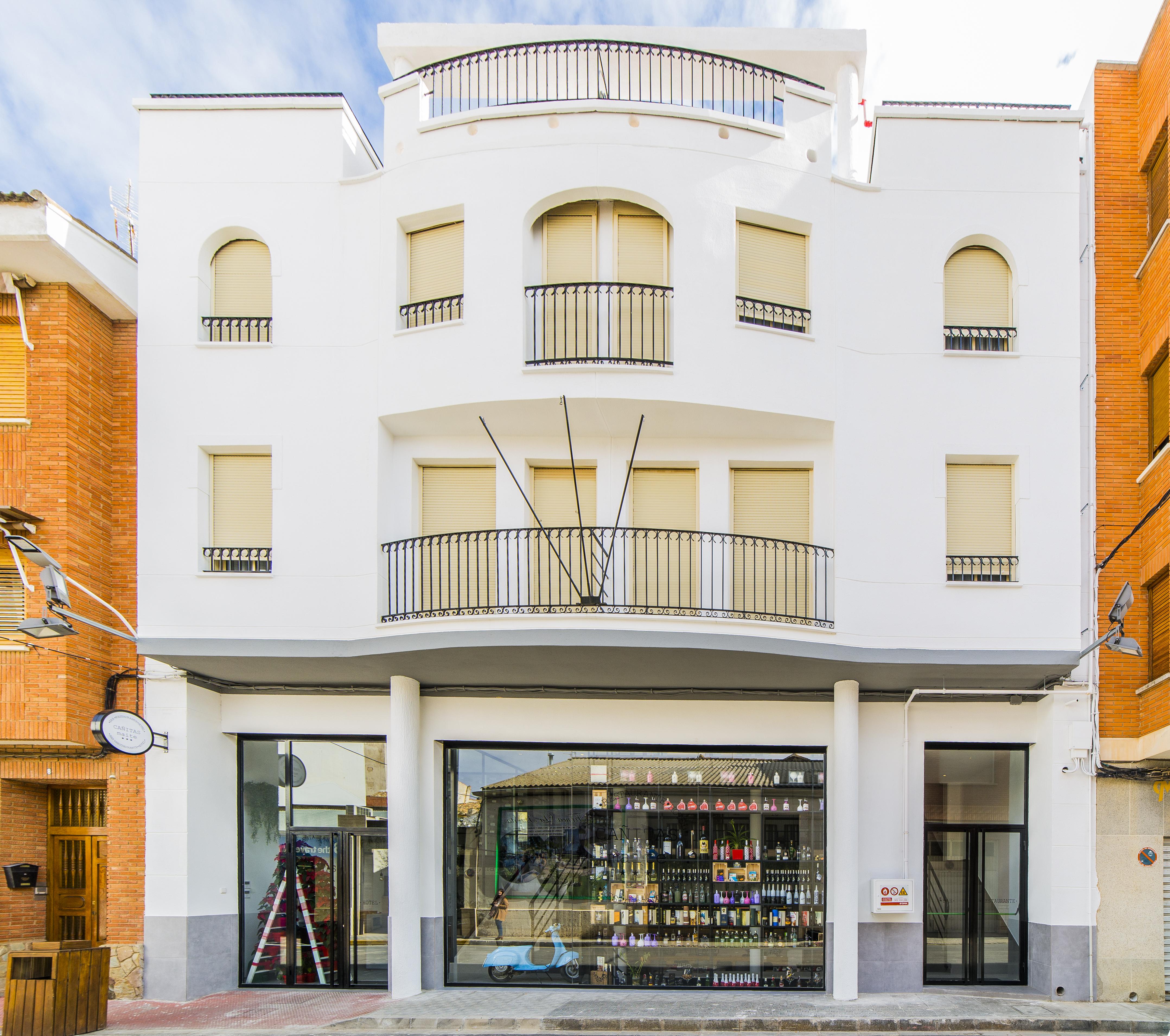 Hospedium Hotel Canitas Maite Gastronomico Casas-Ibanez Extérieur photo