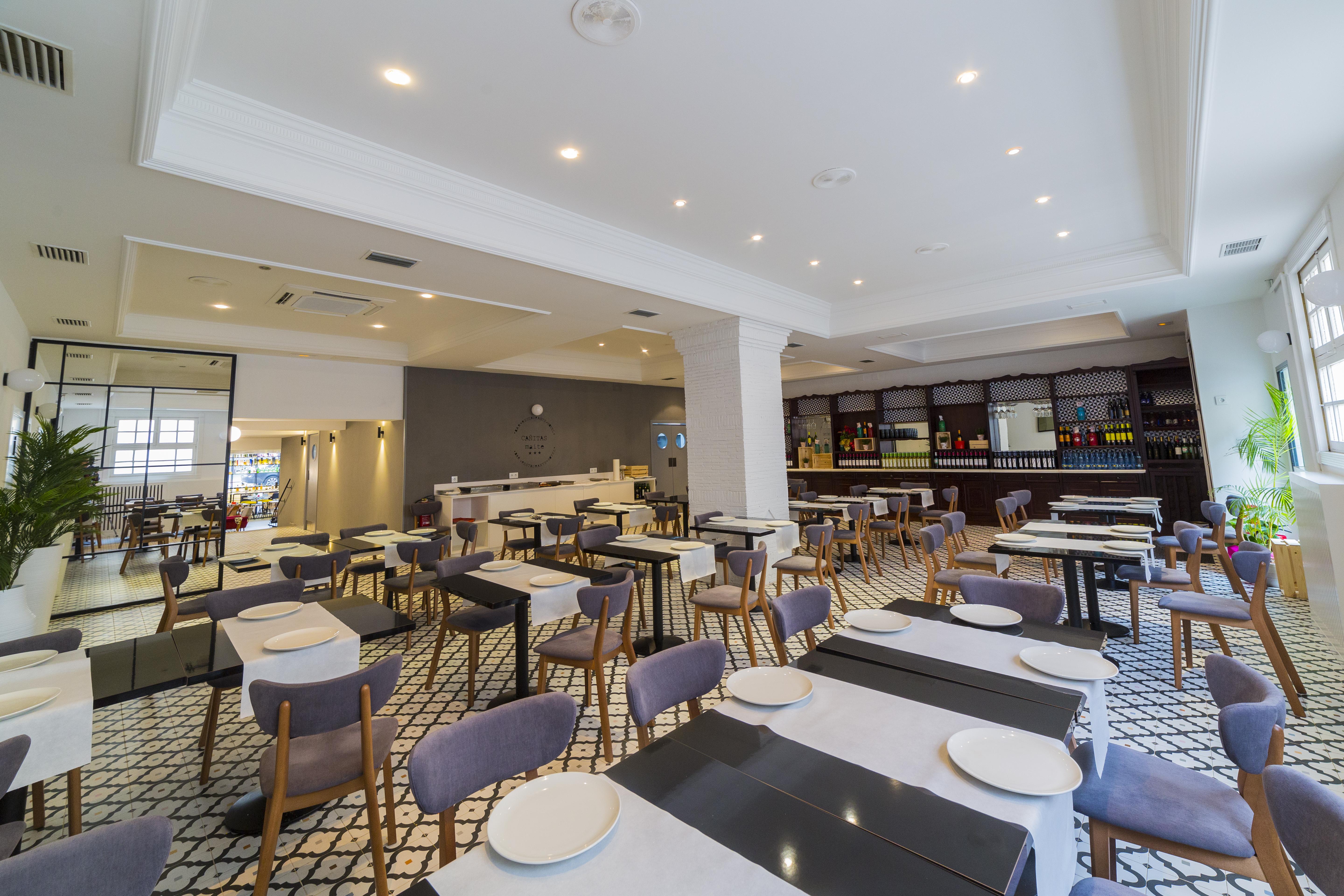 Hospedium Hotel Canitas Maite Gastronomico Casas-Ibanez Extérieur photo